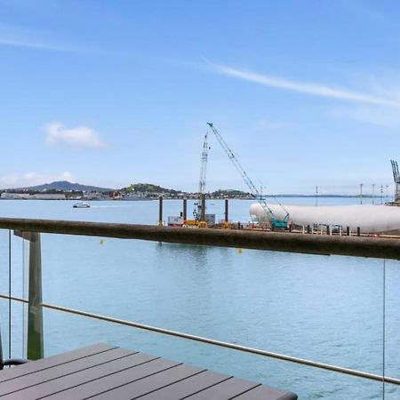 Newly Refurbished Waterfront Apartment! 3320 Auckland Eksteriør billede